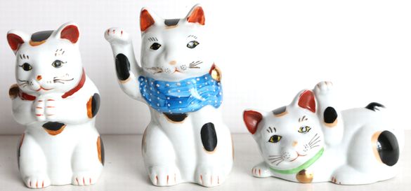 陶器製 招き猫 3個　A14-3