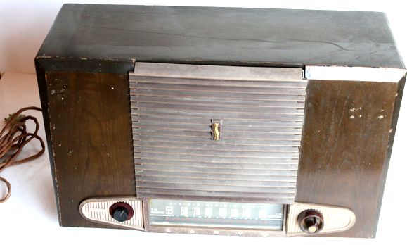 真空管式ラジオ ジャンク品 A61a-3