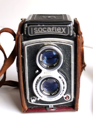 二眼レフカメラ ISOCAFLEX - 骨董、古民具、古書の“芳栄堂”