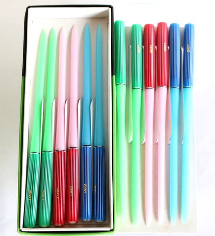 プラスチックペン軸　LOND３色(3本) A306-3