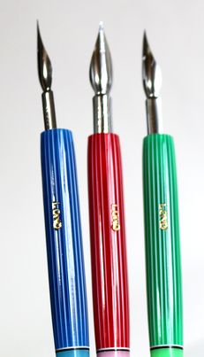 プラスチックペン軸　LOND３色(3本) A306-5