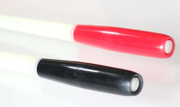 プラスチックペン黒赤セット4