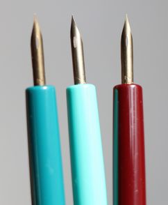 ペン軸付きゼブラ丸ペン ３本3